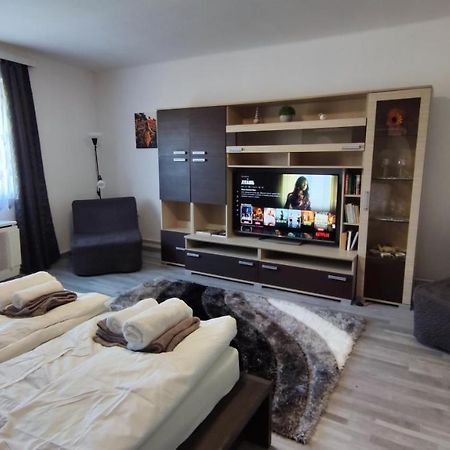 Freedom-Fehervar Apartman Székesfehérvár 외부 사진