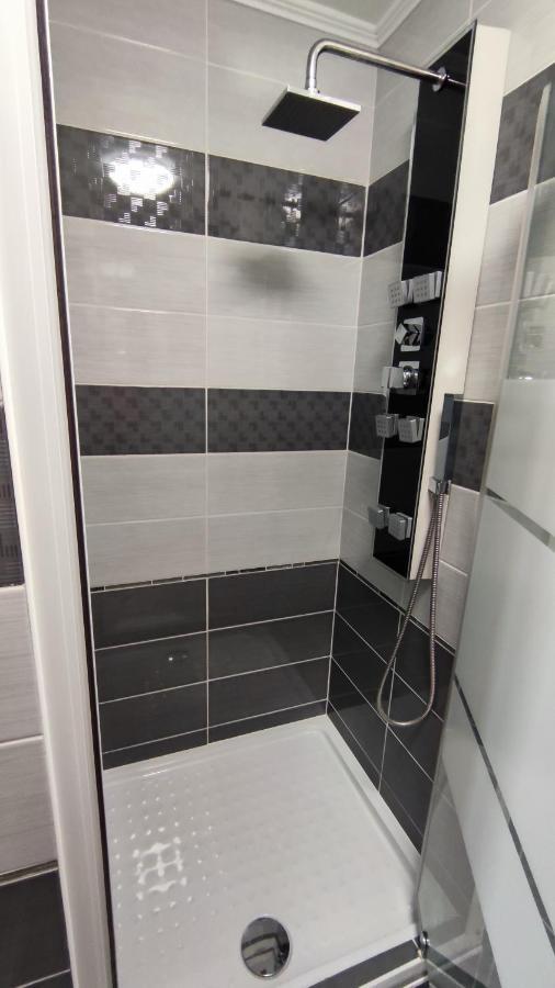 Freedom-Fehervar Apartman Székesfehérvár 외부 사진